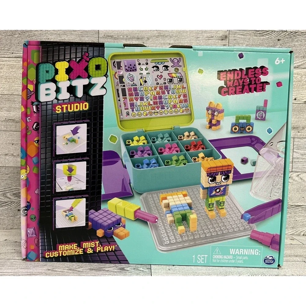 PixoBitz‎ Studio with 500 Water Fuse Beads ~ Endless Ways to Create 2D & 3D
